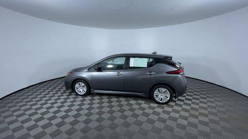 Gun Metallic 2025 Nissan Leaf S