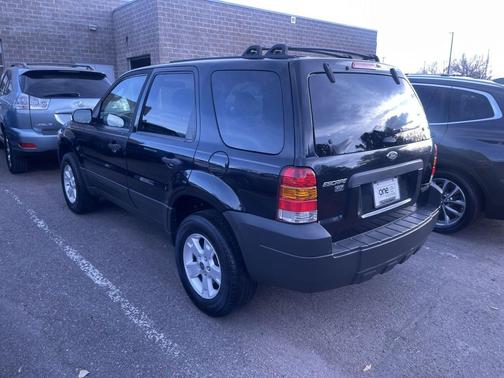 2005 Ford Escape XLT