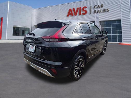 Black Metallic 2025 Mitsubishi Eclipse Cross SE