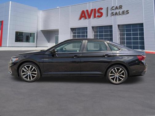 Black Metallic 2025 Volkswagen Jetta 1.5T SE