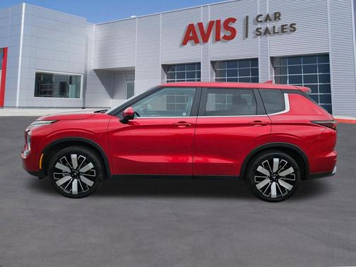 Red Metallic 2025 Mitsubishi Outlander SE S-AWC