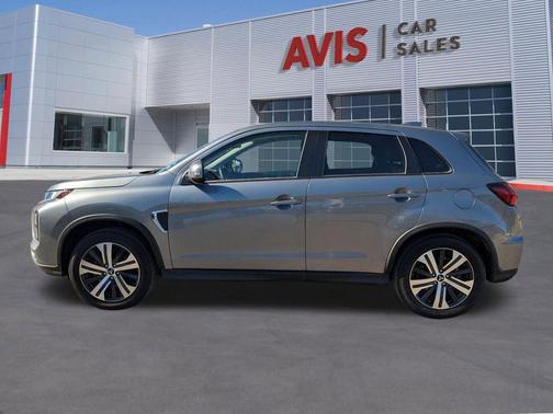 2025 Mitsubishi Outlander Sport SE