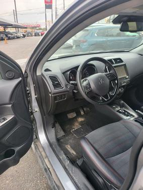 2025 Mitsubishi Outlander Sport SE