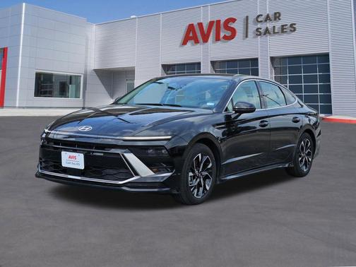 Abyss Black 2025 Hyundai SONATA SEL