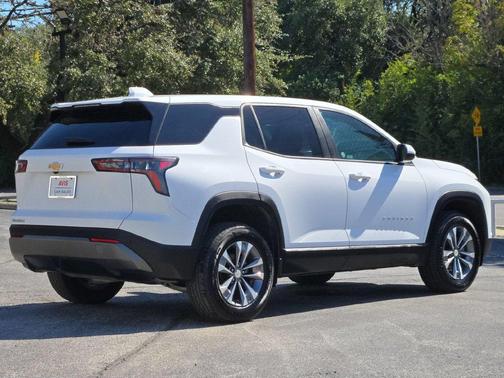 Summit White 2026 Chevrolet Equinox 1LT