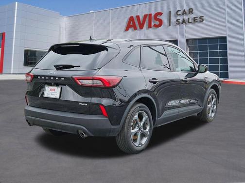 Black Metallic 2025 Ford Escape ST-Line