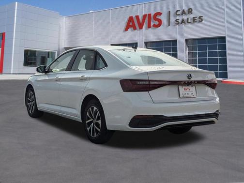 Pure White 2025 Volkswagen Jetta 1.5T S