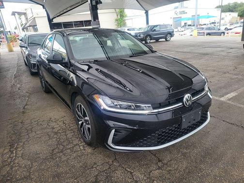 Black Metallic 2025 Volkswagen Jetta 1.5T SE