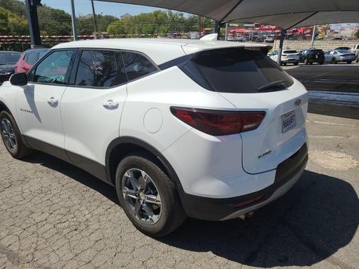 Summit White 2025 Chevrolet Blazer 2LT