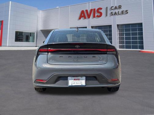 Bright White Clearcoat 2025 Jeep Wrangler Sport S