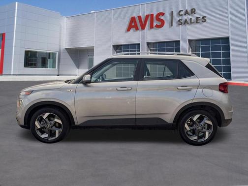 Shimmering Silver 2025 Hyundai VENUE SEL