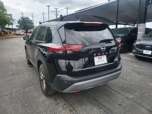 Super Black 2023 Nissan Rogue S