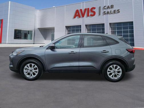 Space Silver Metallic 2025 Ford Escape Active
