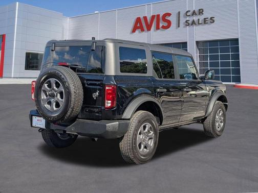 Shadow Black 2025 Ford Bronco Big Bend