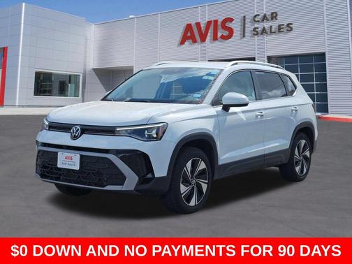 Pure White 2025 Volkswagen Taos 1.5T SE