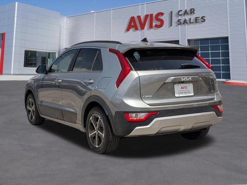 Steel Gray 2025 Kia Niro LX