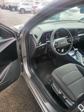 Steel Gray 2025 Kia Niro LX