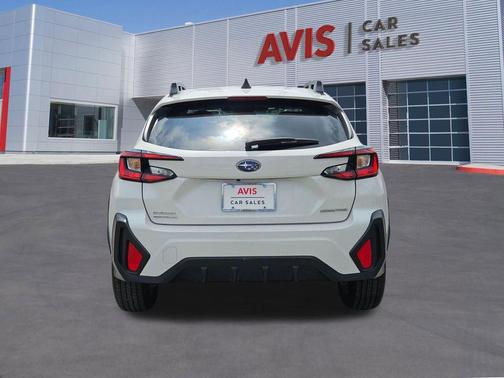 Crystal White Pearl 2025 Subaru Crosstrek Premium