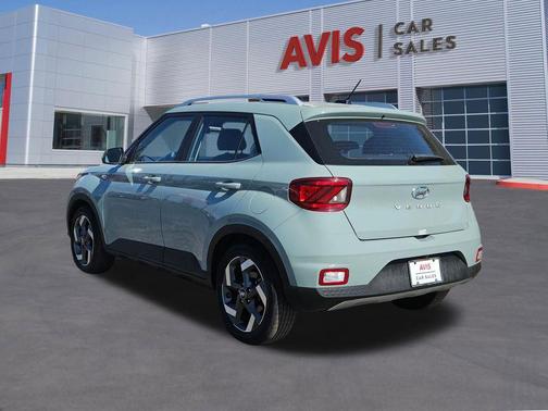 Mirage Green 2025 Hyundai VENUE SEL
