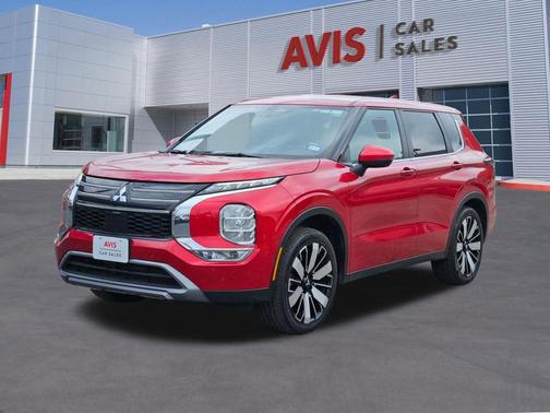 Red Metallic 2025 Mitsubishi Outlander SE S-AWC