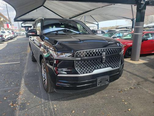 2025 Lincoln Navigator Reserve