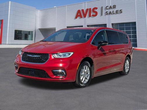 2025 Chrysler Pacifica L