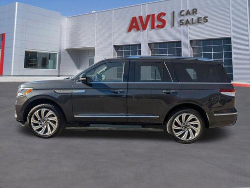 2023 Lincoln Navigator Reserve