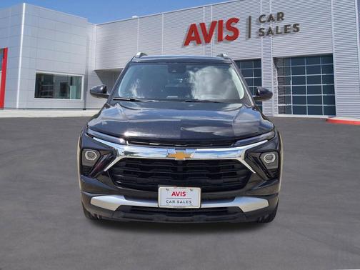 Mosaic Black Metallic 2025 Chevrolet Trailblazer LT