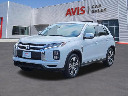 White Diamond 2025 Mitsubishi Outlander Sport SE