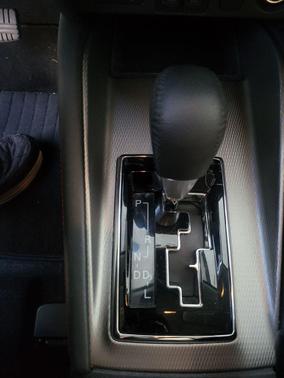 White Diamond 2025 Mitsubishi Outlander Sport SE