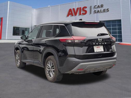 Super Black 2023 Nissan Rogue S