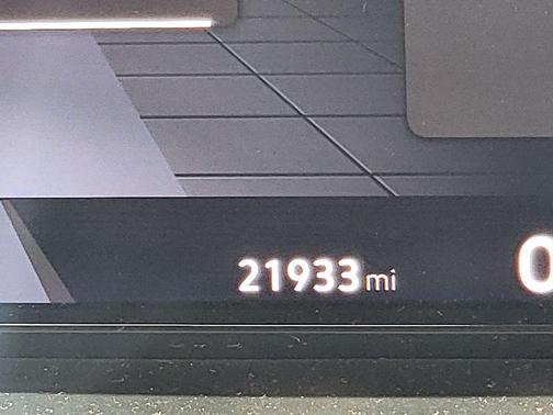 Black Metallic 2025 Volkswagen Atlas 2.0T SE w/Technology