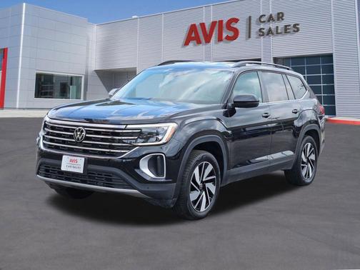 Black Metallic 2025 Volkswagen Atlas 2.0T SE w/Technology