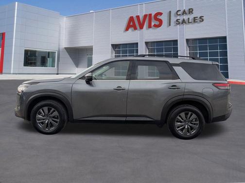 2024 Nissan Pathfinder SV 4WD