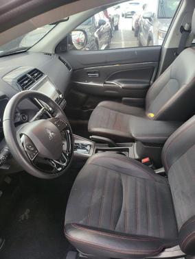 Alloy Silver Metallic 2025 Mitsubishi Outlander Sport SE