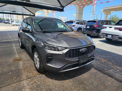 Space Silver Metallic 2025 Ford Escape Active