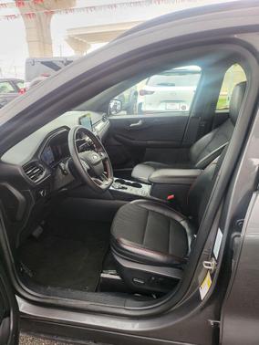 Gray Metallic 2025 Ford Escape ST-Line