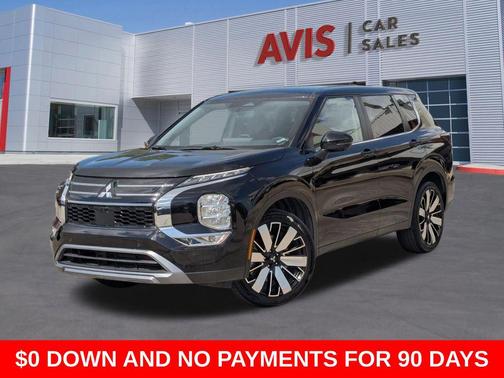 Black Metallic 2025 Mitsubishi Outlander SE