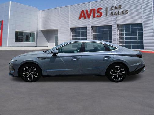 Transmission Blue 2025 Hyundai SONATA SEL