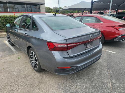 2025 Volkswagen Jetta 1.5T Sport
