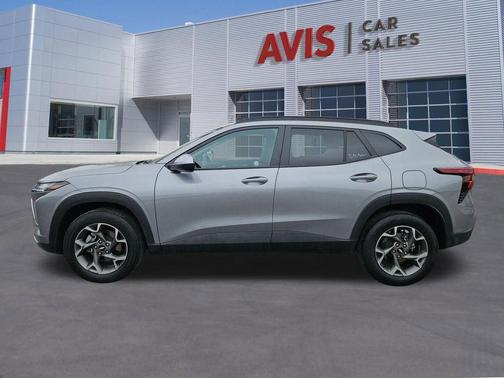 Silver 2025 Chevrolet Trax LT