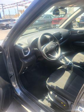 Ecotronic Gray 2025 Hyundai VENUE SEL