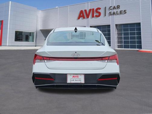 Serenity White 2025 Hyundai ELANTRA SEL
