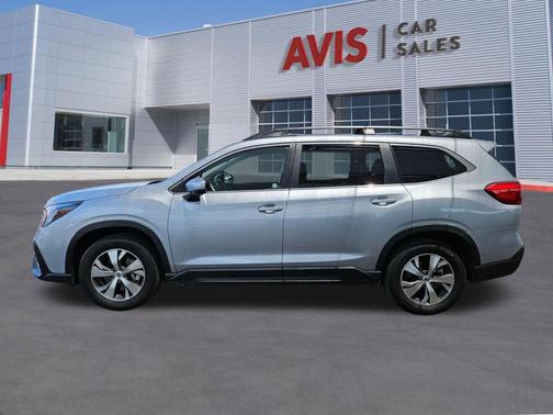 Ice Silver Metallic 2025 Subaru Ascent Premium 7-Passenger