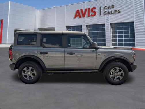 Gray Metallic 2025 Ford Bronco Big Bend