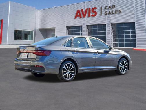 Pyrite Silver Metallic 2026 Volkswagen Jetta 1.4T SE