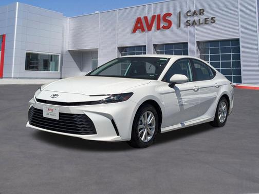 Ice Cap 2025 Toyota Camry LE