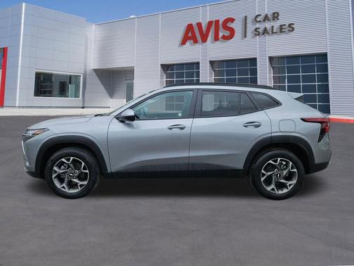 Silver 2025 Chevrolet Trax LT