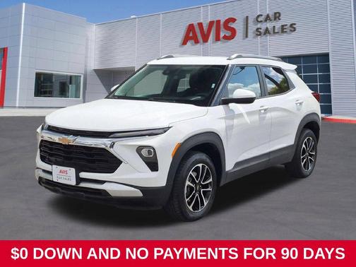 Summit White 2025 Chevrolet Trailblazer LT