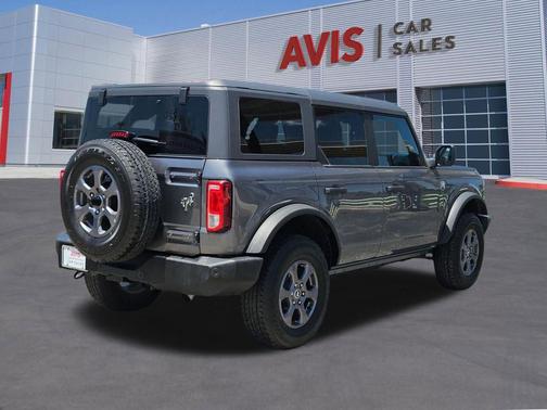 Gray Metallic 2025 Ford Bronco Big Bend